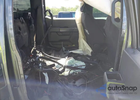 2022 Ford F150 Xl z USA, uszkodzony, nr VIN 1FTFW1E80NFB25405